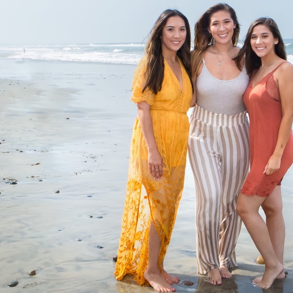 Socialite Lace Romper Dress - Picture 2 of 4